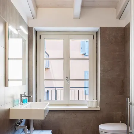 Apartment Palazzo Tatti - Bymyhomeincomo Como