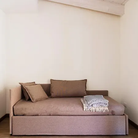 Apartment Palazzo Tatti - Bymyhomeincomo Como